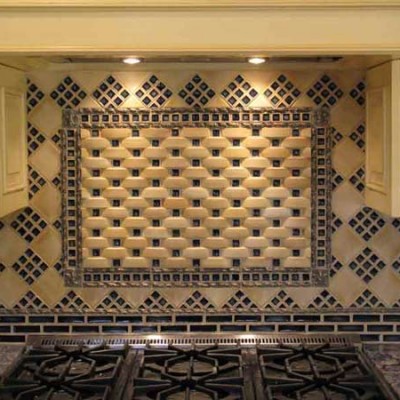 Tile with glass insert backsplash