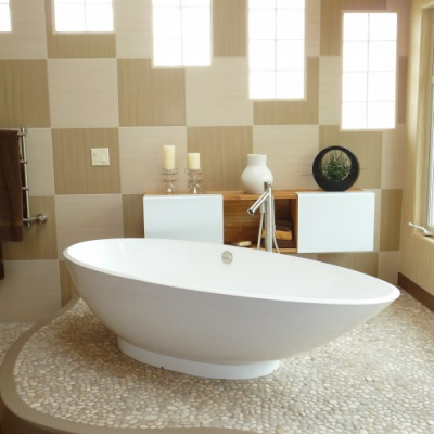 Modern Bathroom Free Standing Tub Pebble Floor Porcelain Wall